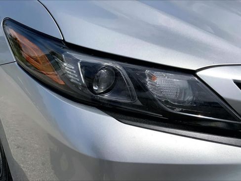 Used 2023 Toyota Camry SE FWD image 27