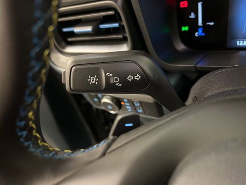 New 2025 Ford Maverick Lobo image 16