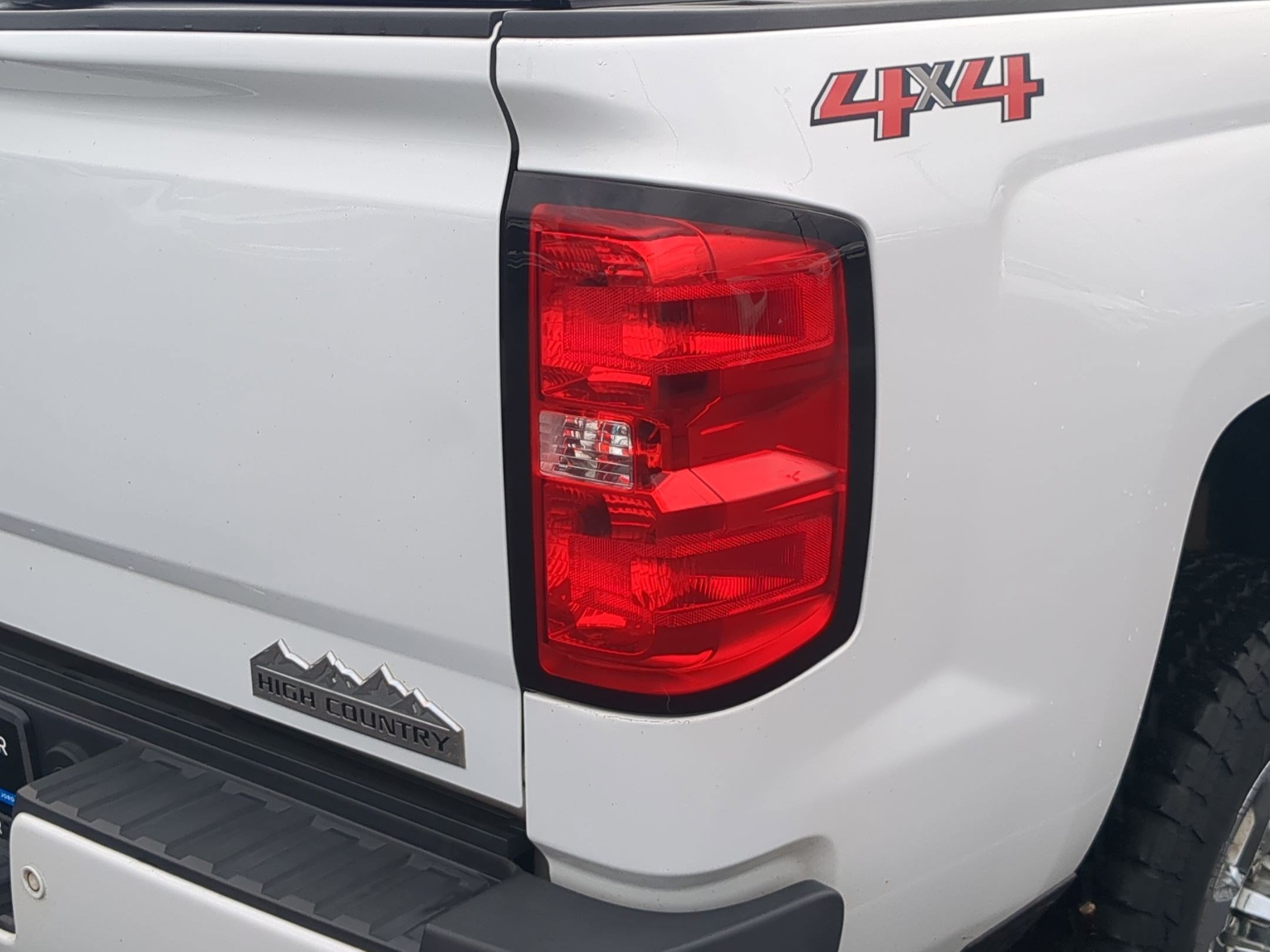 Certified 2019 Chevrolet Silverado 3500 High Country w/ Duramax Plus Package AWD/4WD image 12