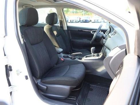 Used 2019 Nissan Sentra SV w/ Special Edition Package FWD image 24
