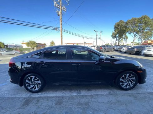 Used 2016 Honda Civic EX image 4