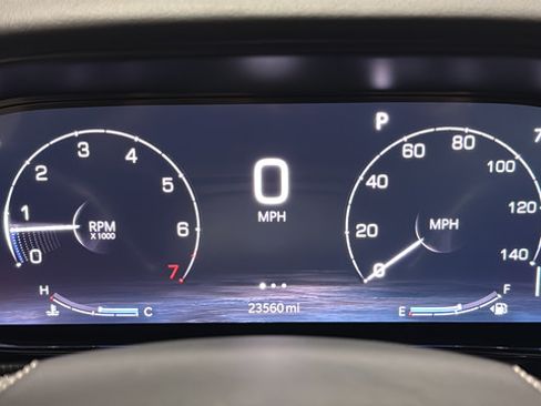 Used 2022 Jeep Grand Wagoneer Series II AWD/4WD image 17