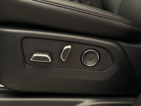 New 2026 Cadillac Escalade ESV 4WD image 31