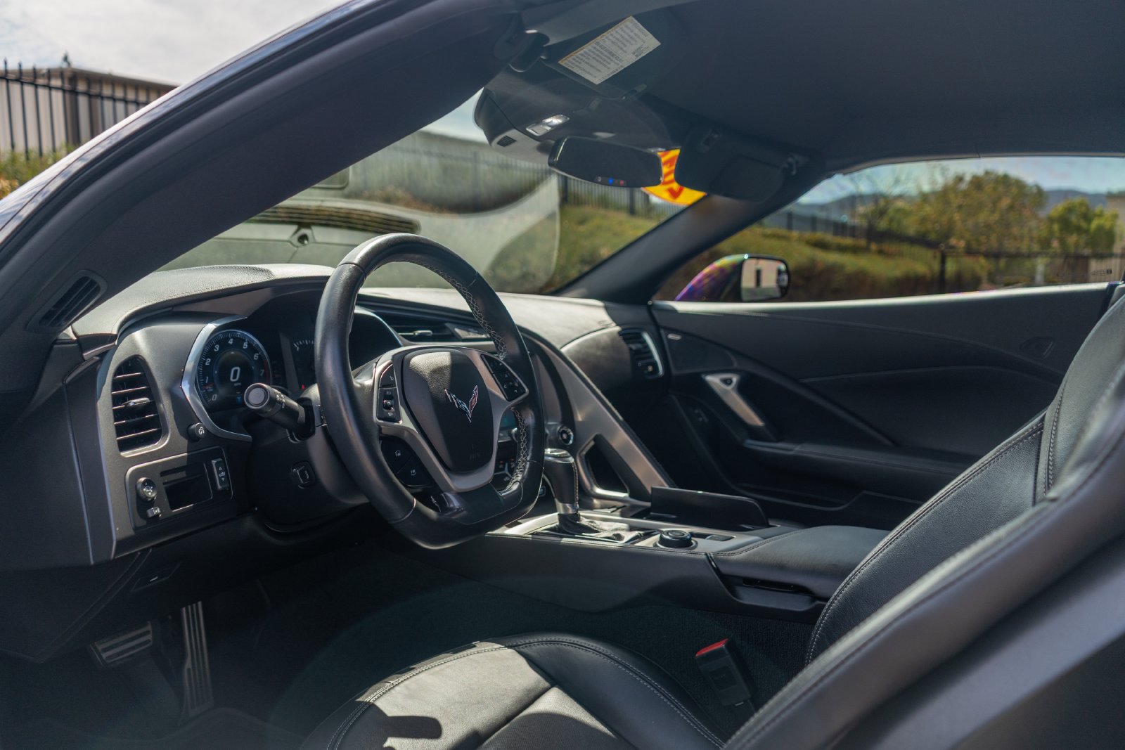 Used 2019 Chevrolet Corvette Stingray Convertible w/ 1LT RWD image 17