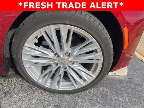 Used 2025 Cadillac CT4 Premium Luxury image 4