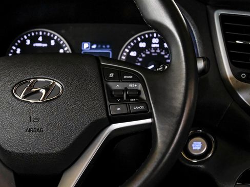 Used 2017 Hyundai Tucson Sport image 17