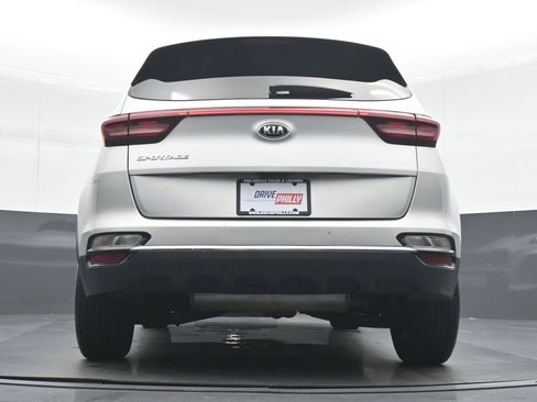 Used 2022 Kia Sportage LX image 19