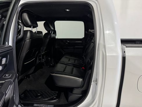 Used 2022 RAM 1500 Limited w/ Body-Colour Bumper Group AWD/4WD image 21
