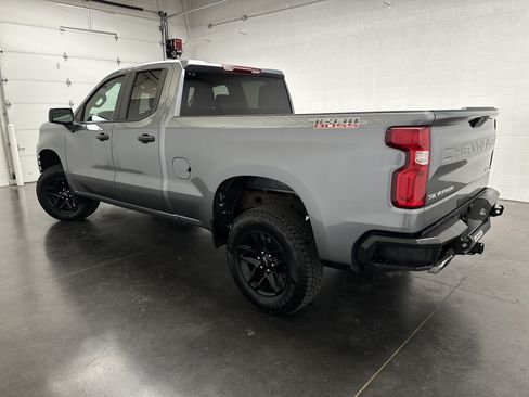 Used 2019 Chevrolet Silverado 1500 Custom Trail Boss w/ Custom Convenience Package AWD/4WD image 7