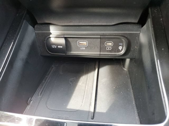 Used 2025 Kia Telluride S FWD image 36