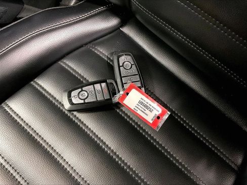 Used 2022 Ford Edge SEL w/ Convenience Package AWD/4WD image 30