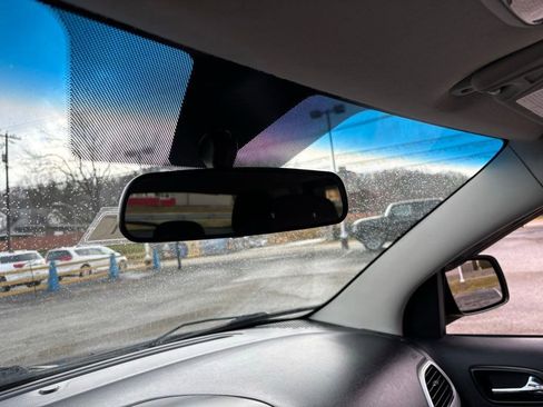 Used 2012 Dodge Journey SXT w/ Flexible Seating Group image 25