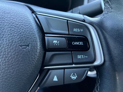 Used 2022 Honda Accord Sport image 12