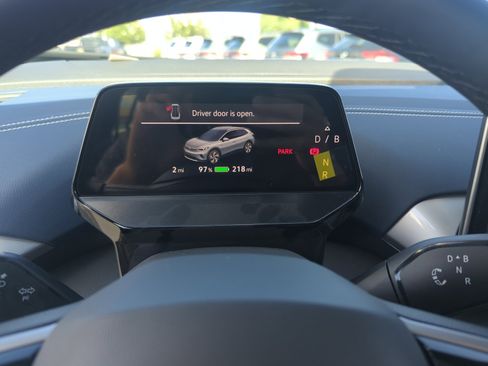 New 2025 Volkswagen ID.4 Pro S image 10