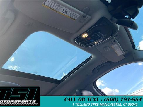 Used 2022 Jeep Grand Cherokee L Limited w/ Black Appearance Package AWD/4WD image 22