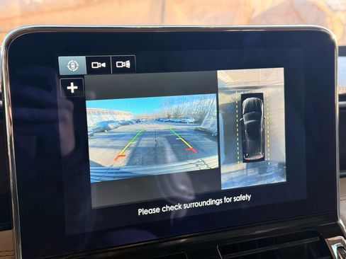 Used 2018 Lincoln Navigator L Reserve w/ Technology Package image 45