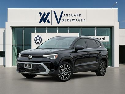 New 2025 Volkswagen Taos SE