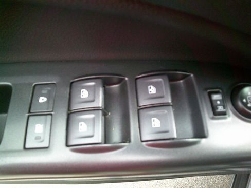 Used 2022 GMC Canyon AT4 w/ Trailering Package image 12