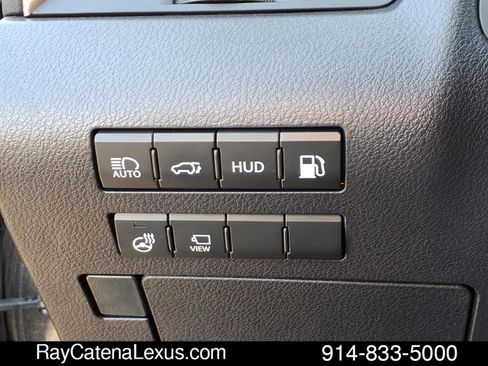 Certified 2022 Lexus RX 450h AWD w/ Luxury Package image 11