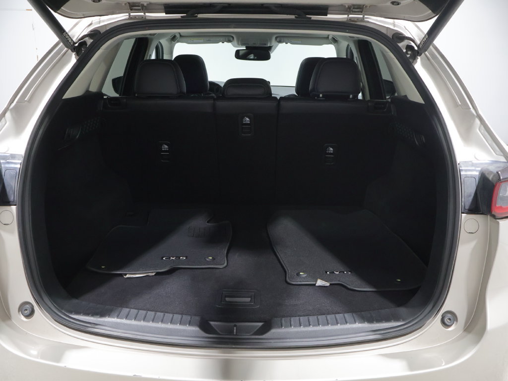 Used 2025 MAZDA CX-5 AWD 2.5 S w/ Preferred Package image 4