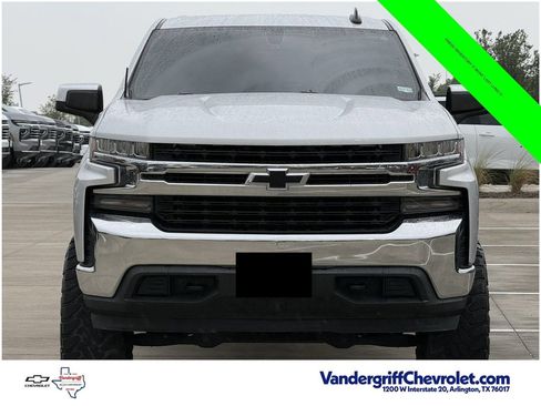 Used 2020 Chevrolet Silverado 1500 LT w/ Fleet Comfort Package AWD/4WD image 9