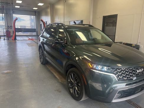 Used 2023 Kia Sorento SX Prestige AWD/4WD image 1