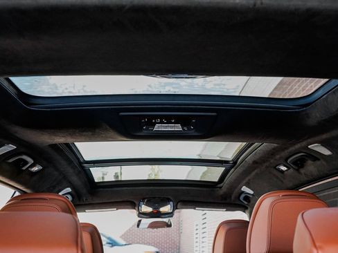 Certified 2025 BMW X7 M60i image 22