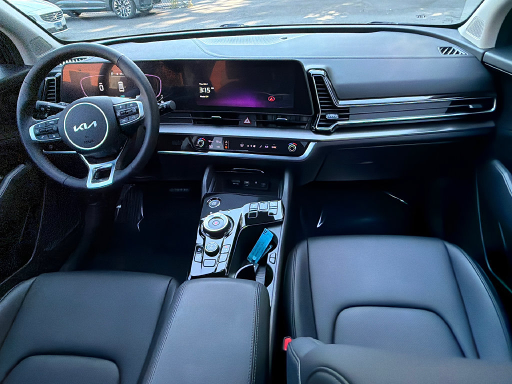 Certified 2023 Kia Sportage EX AWD/4WD image 14