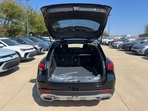 New 2026 Mercedes-Benz GLC 300 4MATIC image 9