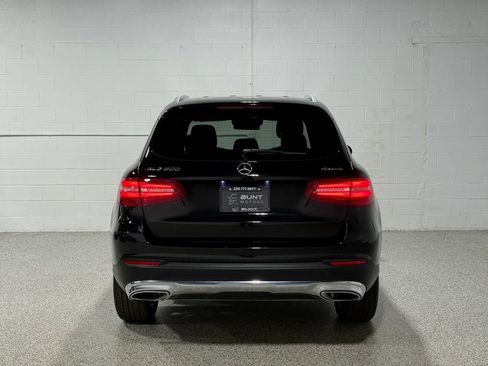 Used 2018 Mercedes-Benz GLC 300 4MATIC image 7