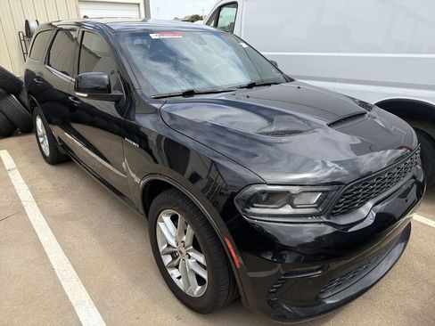 Used 2021 Dodge Durango R/T RWD image 2