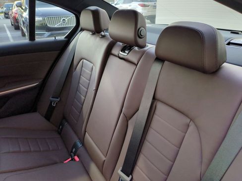 Certified 2025 BMW 330i 330i w/ Premium Package image 30