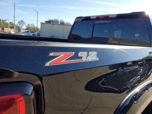 New 2026 GMC Sierra 1500 AT4 w/ Technology Package AWD/4WD image 10