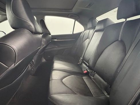 Used 2021 Toyota Camry XSE image 12
