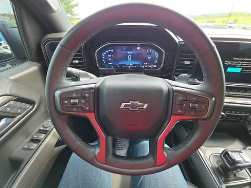 Used 2024 Chevrolet Silverado 1500 ZR2 w/ Technology Package AWD/4WD image 14
