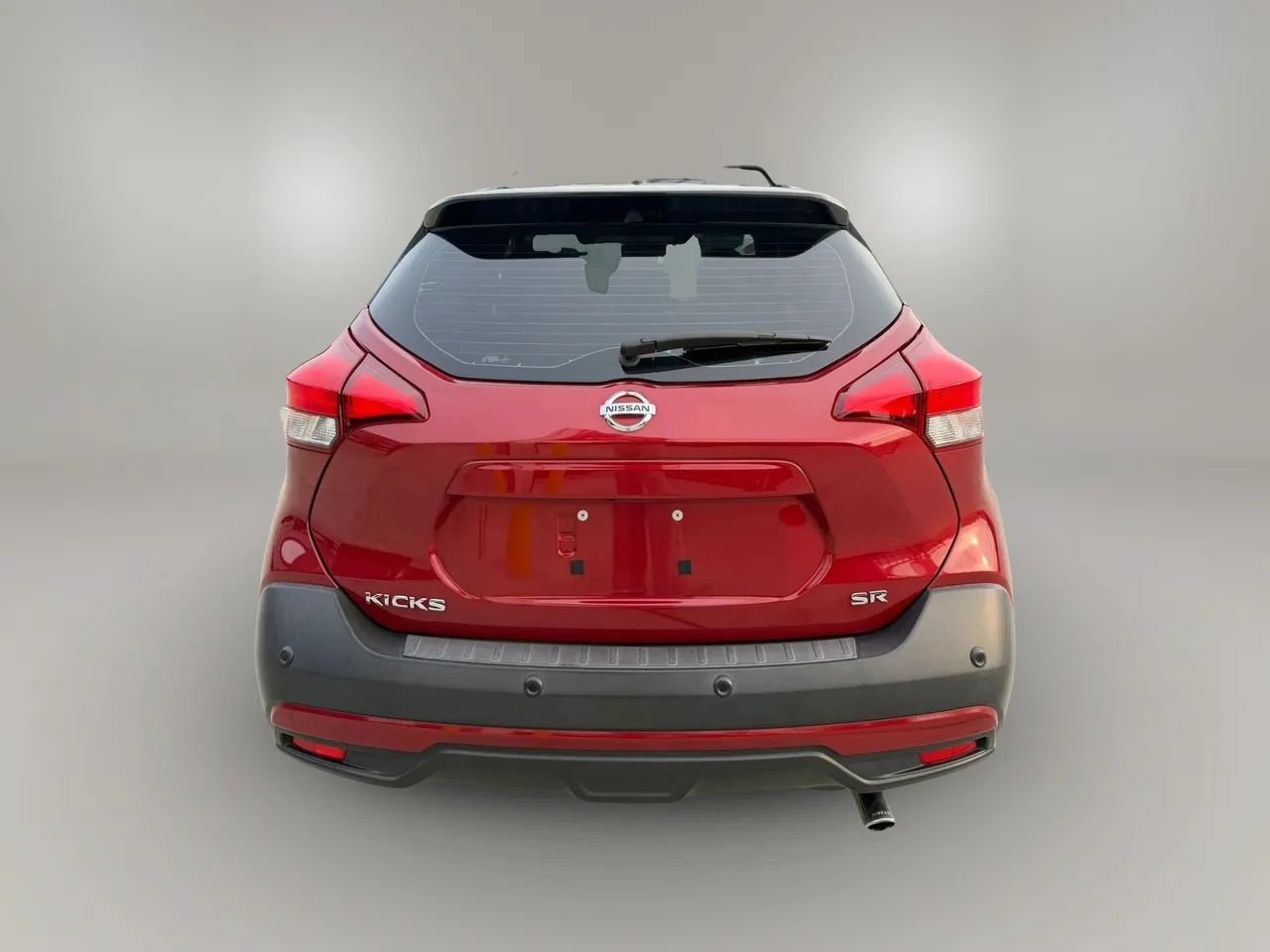 Used 2020 Nissan Kicks SR w/ SR Premium Package FWD image 6