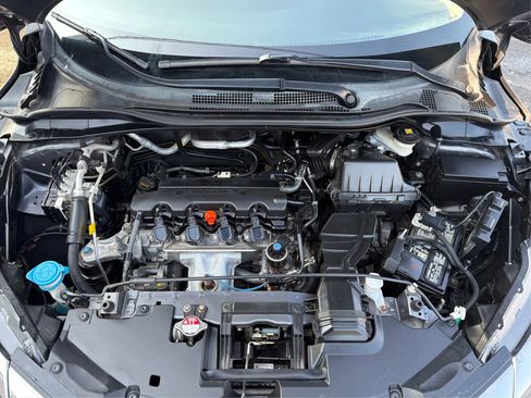 Used 2021 Honda HR-V LX image 14