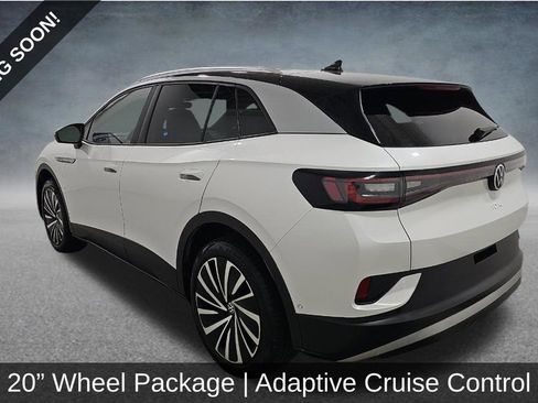 Used 2023 Volkswagen ID.4 Pro S Plus image 3