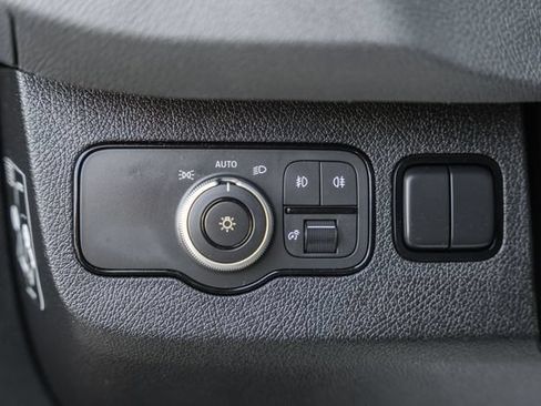 Used 2024 Mercedes-Benz Sprinter 2500 image 36