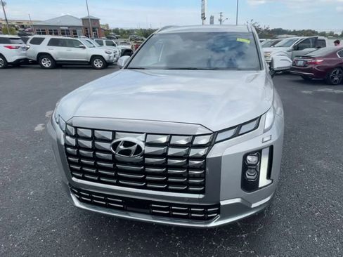 Used 2024 Hyundai Palisade Calligraphy image 4
