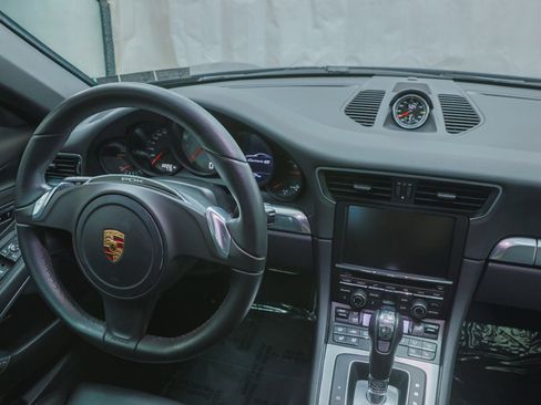 Used 2014 Porsche 911 Carrera 4S image 56