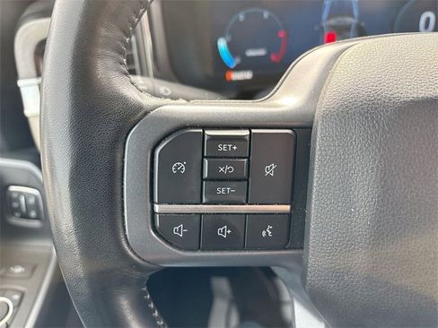 Used 2023 Ford F250 Lariat w/ Black Appearance Package image 31