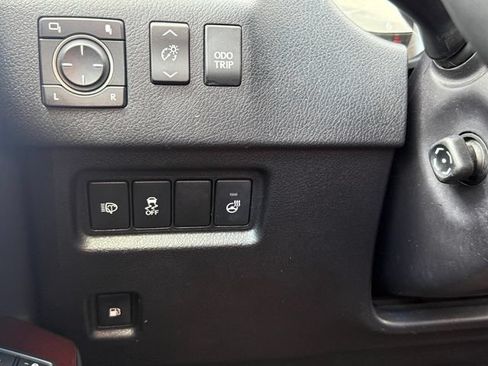 Used 2015 Lexus GX 460 Luxury AWD/4WD image 19