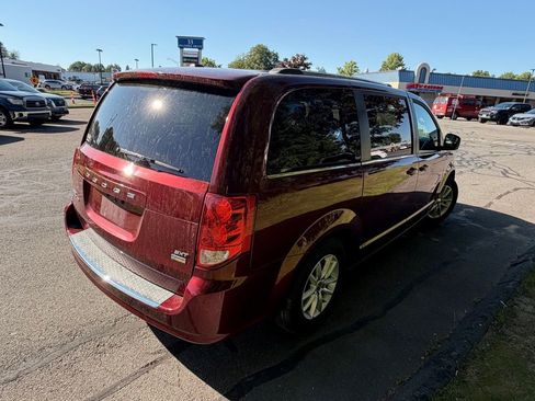 Used 2018 Dodge Grand Caravan SXT FWD image 7