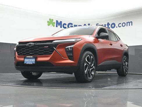 Certified 2024 Chevrolet Trax RS w/ Sunroof Package image 6