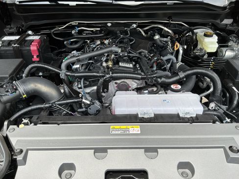 Used 2026 Toyota Tacoma SR5 AWD/4WD image 33