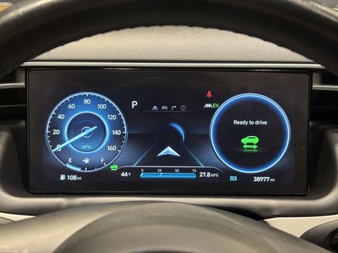 Used 2024 Hyundai Tucson Limited image 30