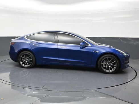 Used 2019 Tesla Model 3 Long Range AWD/4WD image 6