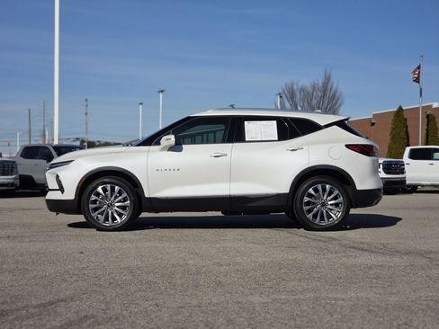 Used 2024 Chevrolet Blazer Premier w/ Driver Confidence II Package image 4