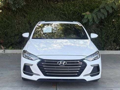 Used 2018 Hyundai Elantra Sport w/ Cargo Package FWD image 2